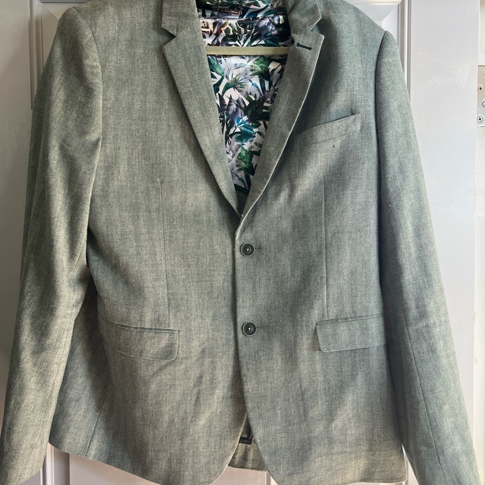 Leif Horsens green blazer size 44R silk inside